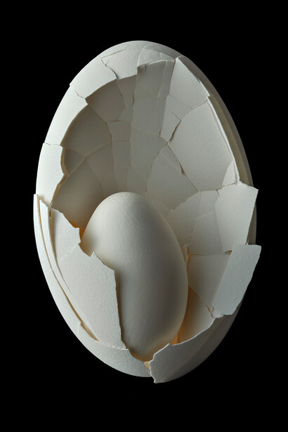 Nathalia Edenmont, Out of golden rays of a fertile summer sun, 2024. Courtesy of Wetterling Gallery