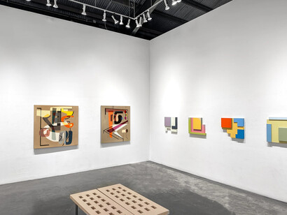 Rose Masterpol and Connie Goldman, Geometric dialogues, exhibition view. Courtesy of Nüart Gallery
