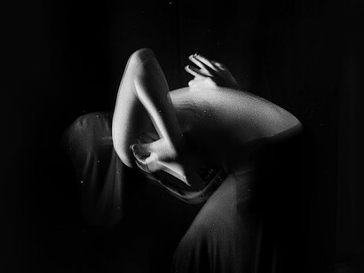 The dancer pulsates and unlocks her body the same way that mushrooms open up the neural pathways of the mind bringing boundless perceptions and serotonin symphonies