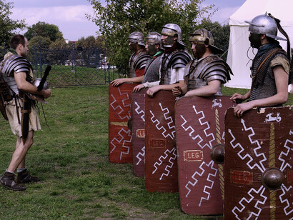 Legionari romani. Traiano e l'integrazione dell'impero romano: un'analisi del suo governo