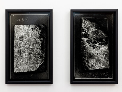 Giovanni Giaretta, It takes a while to learn to talk the long language of the rocks, exhibition view. Courtesy of Galleria Tiziana Di Caro