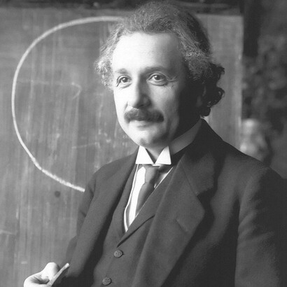 Albert Einstein, en realidad, se mantuvo muy lejos de considerar al “dios de Spinoza”