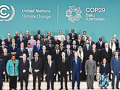 At the opening ceremony of the COP29 "World Leaders Climate Action Summit", Azerbaijan President Ilham Aliyev, United Nations Secretary-General Antonio Guterres, and heads of state, officials and representatives of participating countries took a group photo, Azerbaijan