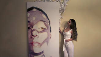 Tanya Gomelskaya uses rich colors and bold contrasts to enhance the visual drama of her art