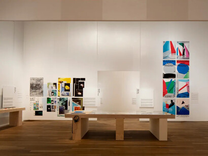 Various artists, Japanese graphic design today, exhibition view. Courtesy of Museum für Gestaltung