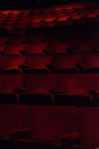 Elevate your movie night with our plush crimson fabric padded cinema chairs, providing the perfect blend of comfort and style for a memorable viewing experience