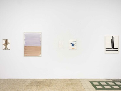 Silvia Bächli, Lines are telling stories, exhibition view. Courtesy of Galleria Raffaella Cortese
