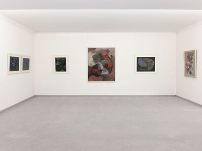 Various artists, World art for peace and freedom, exhibition view. Courtesy of Galerie Henze & Ketterer