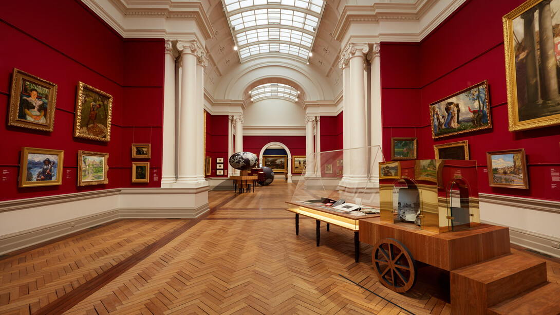 Various artists, Grand courts, exhibition view. Courtesy of the Art Gallery of NSW