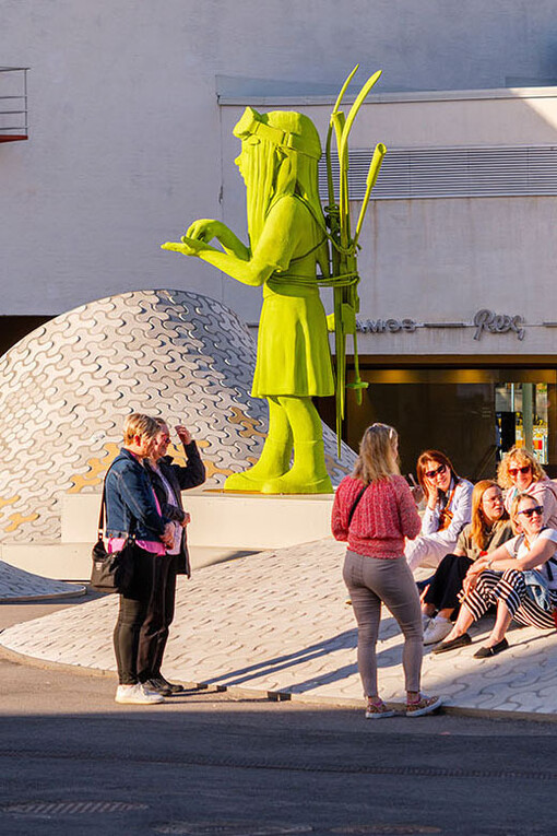 Kim Simonsson, Moss Giants, exhibition view. Courtesy of Amos Rex