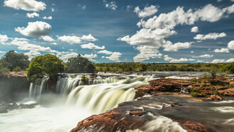 Cachoeira da Velha waterfall in Jalapão, Tocantins, Brazil