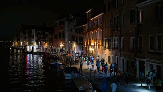 La Venice Night Trail che si è tenuta a Venezia il 5 aprile 2025