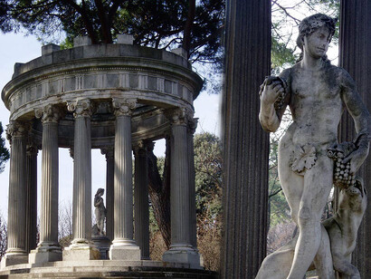 MAdrid. Templete de Baco en el Jardín de "El Capricho"