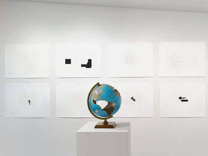 Fred Wilson, Master plan(s), exhibition view. Courtesy of Krakow Witkin Gallery