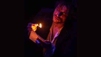 Alessandro Averone nella sua interpretazione di Platonov, per la regia di Peter Stein. Foto di Manuela Giusto