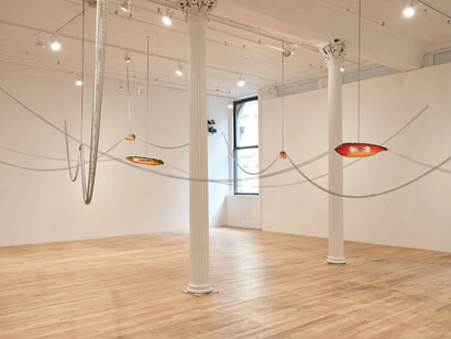 Aki Sasamoto, Sounding lines, exhibition view. Courtesy of Bortolami Gallery