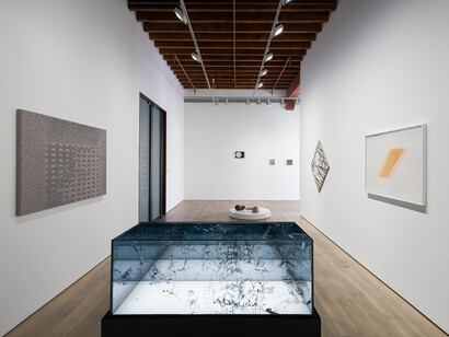 Various artists, Patternmaker's maze, exhibition view. Courtesy of Lisson Gallery