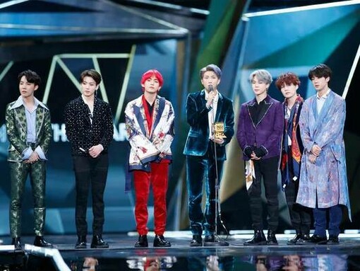 BTS gave a heartfelt speech to their fans after receiving the honor of best boy band at an award show in Korea