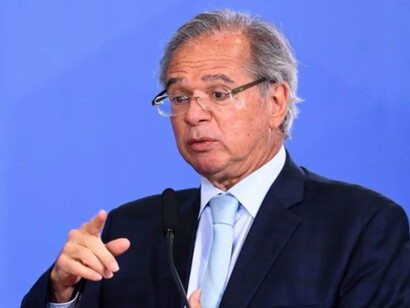 Refusal of Minister Paulo Guedes, in 2021, to authorize the financing of 3.5 billion reais to ensure internet access in public schools