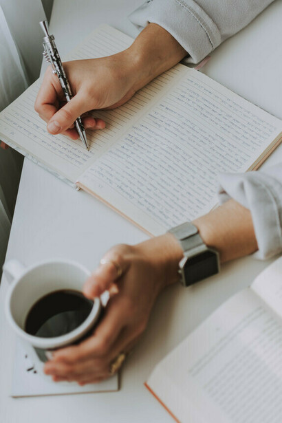 Descubra a influência das musas gregas na criatividade artística ao longo da história da humanidade