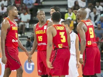 Seleção de basquete Angolana em jogo