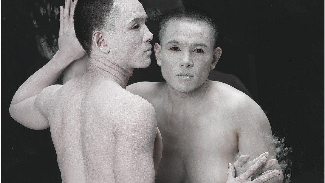 Chi Peng, Consubstantiality, I-1 , 2003 in Crossing China. Land of the rising art scene, Gérard Goodrow (ed.), Daab, Cologne, 2013