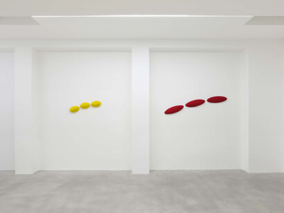 Pino Pinelli, Being a poet with a single word. Painting from the 1970s to the present, exhibition view. Courtesy of Dep Art Gallery