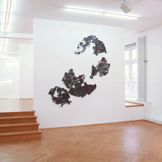 Various artists, The lines between, exhibition view. Courtesy of Bernhard Knaus Fine Art