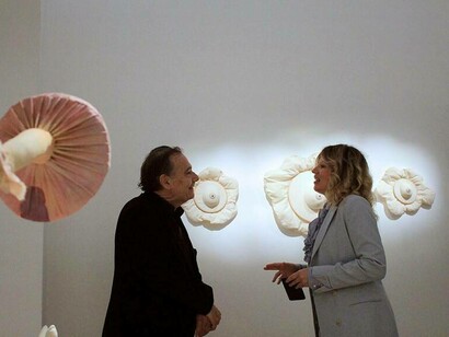 Curator of the Saraceno Art Gallery in Rome Camilla Boemio (left)