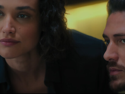Débora Nascimento and Ângelo Rodrigues deliver spellbinding performances in the gripping TV show 'Olhar Indiscreto (Lady Voyeur)