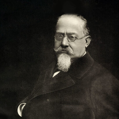 According to Cesare Lombroso, the criminal behavior of individuals was related to cranial measurements