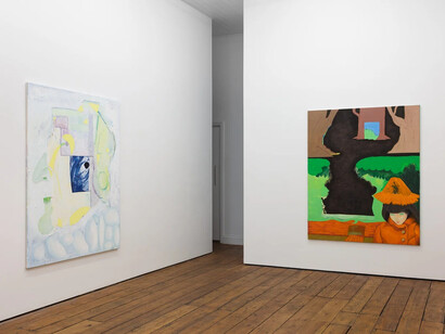 Aileen Murphy, Crackers for Lorelei, exhibition view. Courtesy of Amanda Wilkinson Gallery