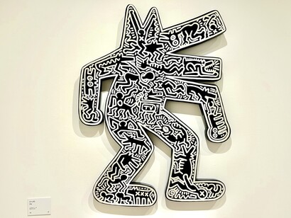 Keith Haring, Dog, 1986, Nakamura Keith Haring Collection, Keith Haring Artwork ©Keith Haring Foundation, Photo: Alma Reyes