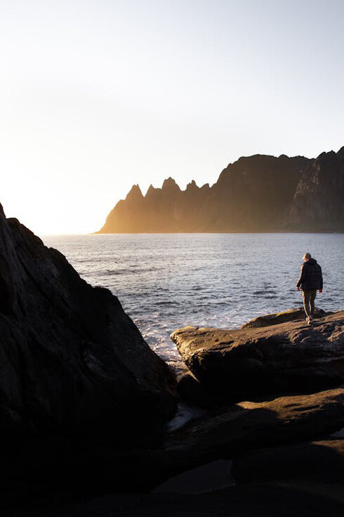 Standing on the edge of the world, we’re reminded that adapting to new perspectives can break old habits and open doors to transformation