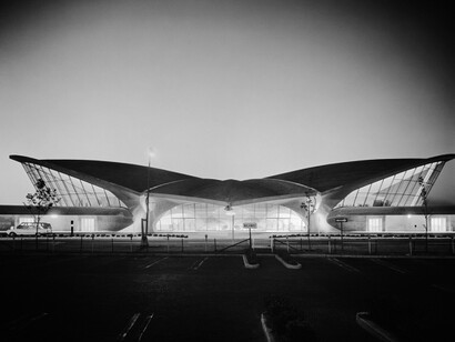 Image Building. Courtesy of The Frist Center