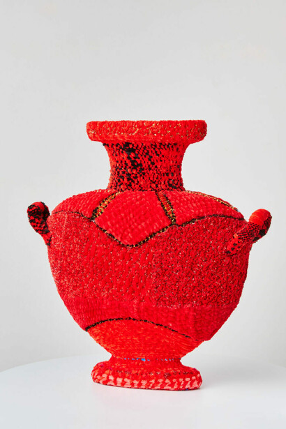 Salvador Dominguez, Jarrón en rojo, 2024. Courtesy of Andrew Rafacz