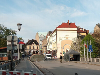 Border crossing between Český Těšín and Cieszyn, Poland
