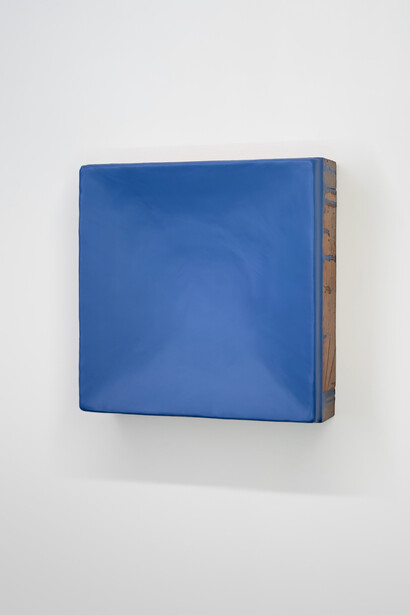 Johannes Girardoni, Colorvoid - blue violet, 2024. Courtesy of PDX Contemporary Art Gallery