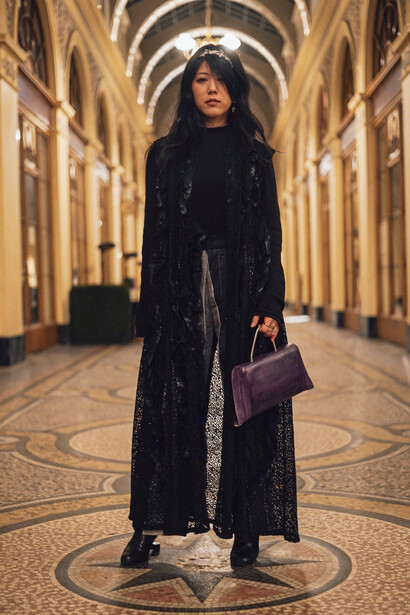 The Bicorne Clutch