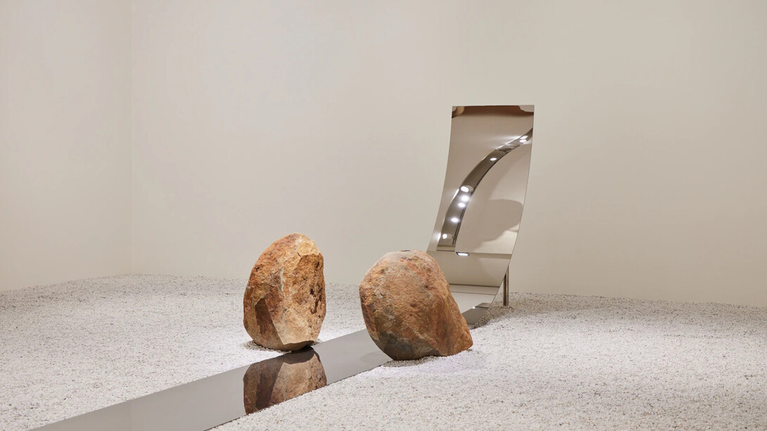 Lee Ufan, Quiet resonance, exhibition view. Courtesy of the Art Gallery of New South Wales