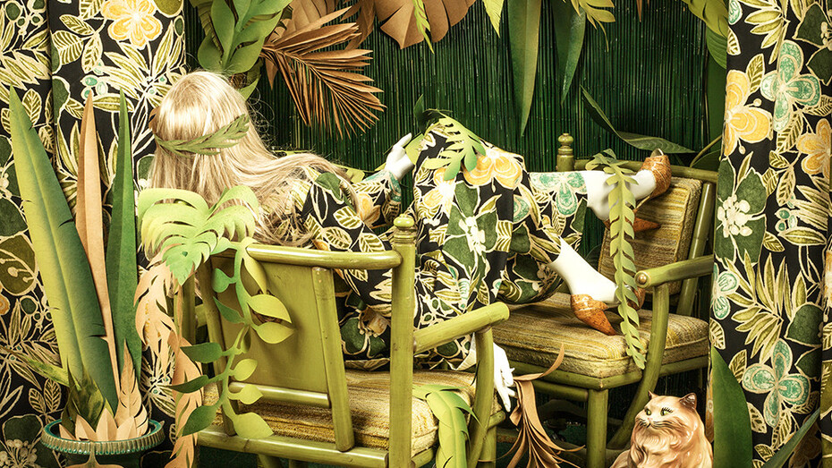 Patty Carroll, Leaf behind, 2024. Courtesy of Catherine Couturier Gallery