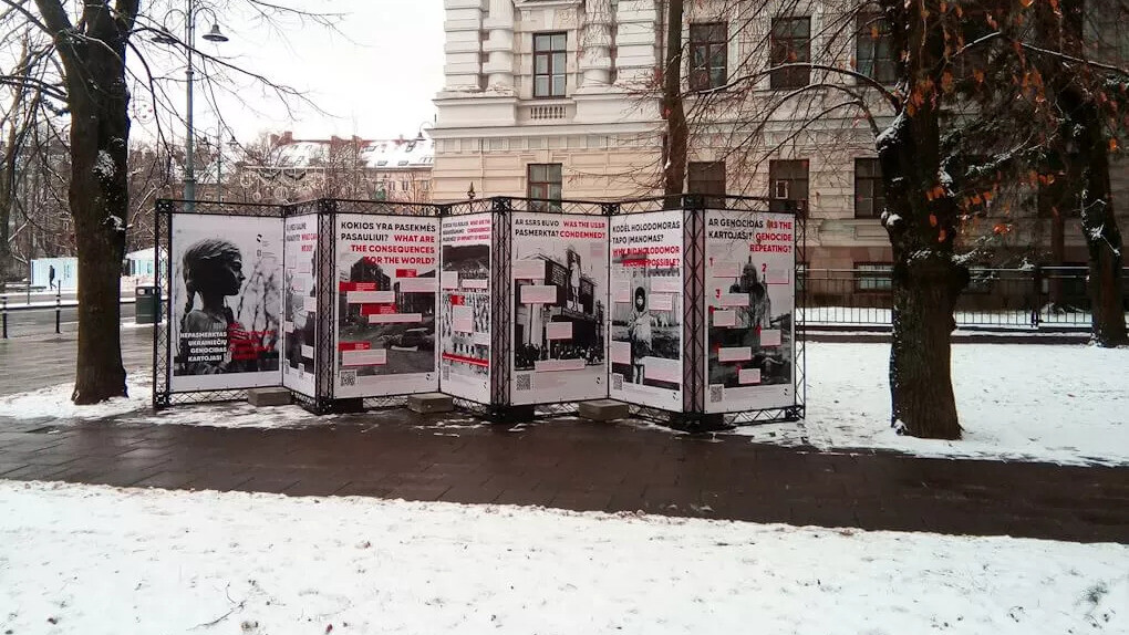 The unpunished genocide of the Ukrainians repeating itself, exhibition view. Courtesy of Museum of occupations and freedom fights
