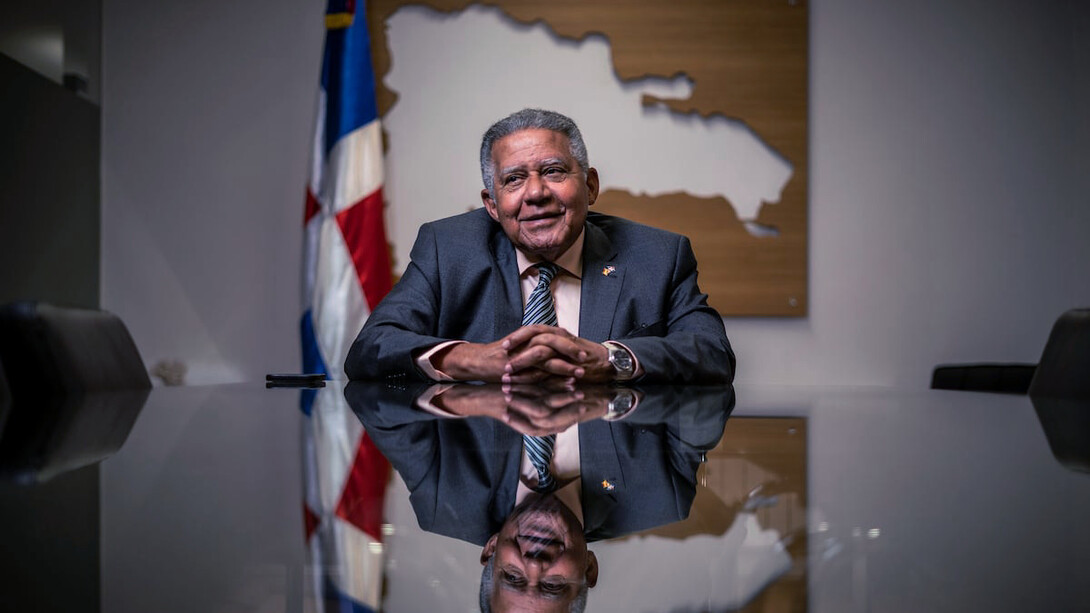 Despite being 79, Díaz remains actively engaged in representing the Dominican Republic in Spain, demonstrating his unwavering dedication to his country's interests and his profession