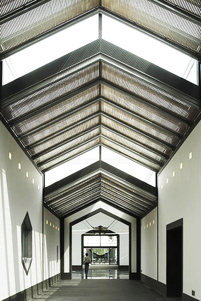 The Suzhou Museum, situated in Suzhou, Jiangsu, China, features an impressive collection of ancient Chinese art, encompassing paintings, calligraphy, and traditional crafts