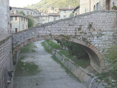 Gubbio, Italia. Il pensiero filosofico di Pietro Ubaldi: relatività e spiritualità