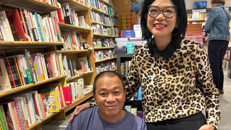 Plongez-vous dans son livre. Laissez-vous traverser, bousculer, vibrer par ses mots comme par ses traits électrisants