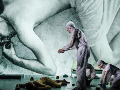Im herzen der gewalt (history of violence). Courtesy of the Schaubühne am Lehniner Platz