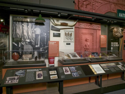 Chicago crossroads of America, exhibition view. Courtesy of the Chicago History Museum