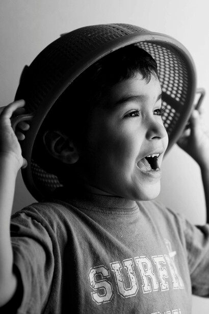 Winnicott enfatiza a importância do brincar como um espaço para o desenvolvimento emocional e cognitivo saudável