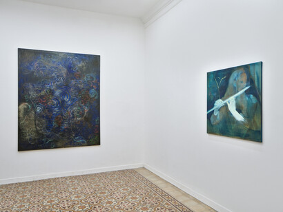 Varios artists, Black bile and sunflowers, exhibition view. Courtesy of The Address